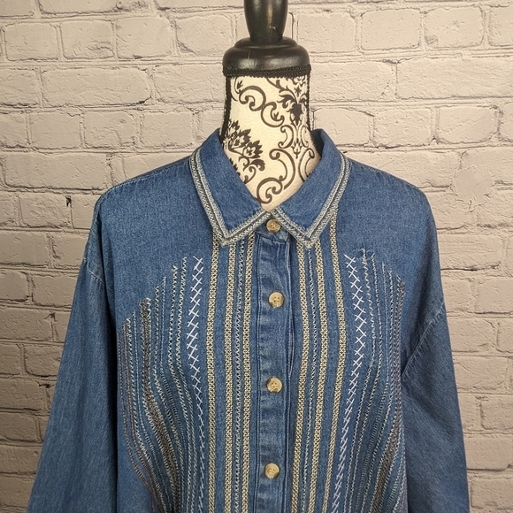 Maggie & Max Women's Long Sleeve Button Up Stitch Front Top Plus Size 4x B18 - Picture 2 of 9